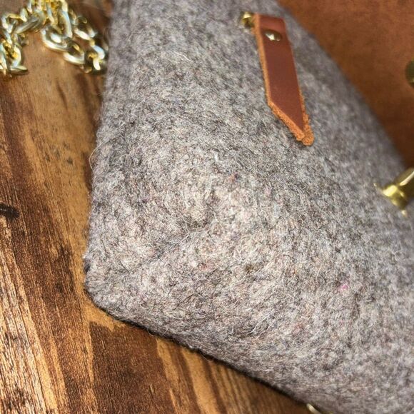 Sword & Plough Women Gray Crossbody Bag Purse Gold Chain Brown Leather - Picture 11 of 11